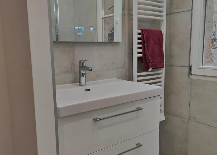 Large Deluxe Suite, Historic Center 1st * Burdeos