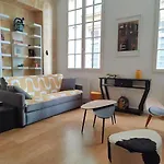 Apollonia Guest house 3*
